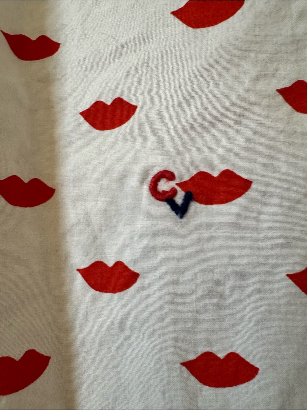 Clare V Button-Down Shirt with Red Lip Print - Picture 4 of 6